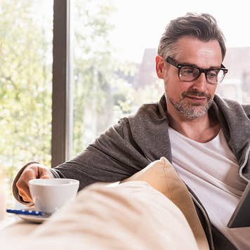 Man using a tablet for banking