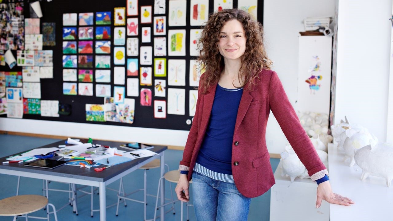 What is a 403(b) plan?