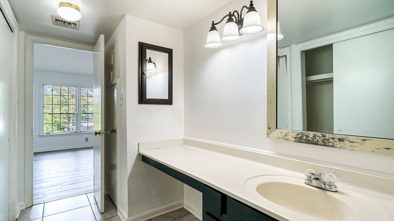 A newly remodeled bathroom