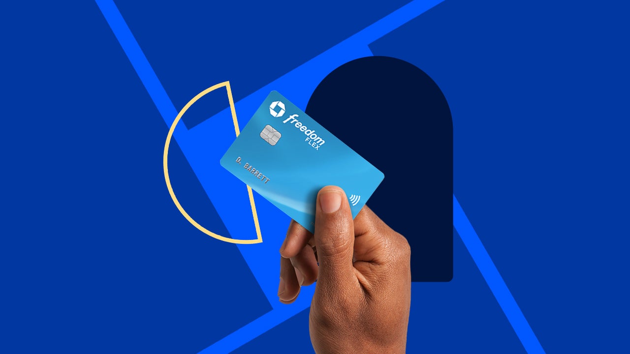 design element with hand holding up the chase freedom flex card