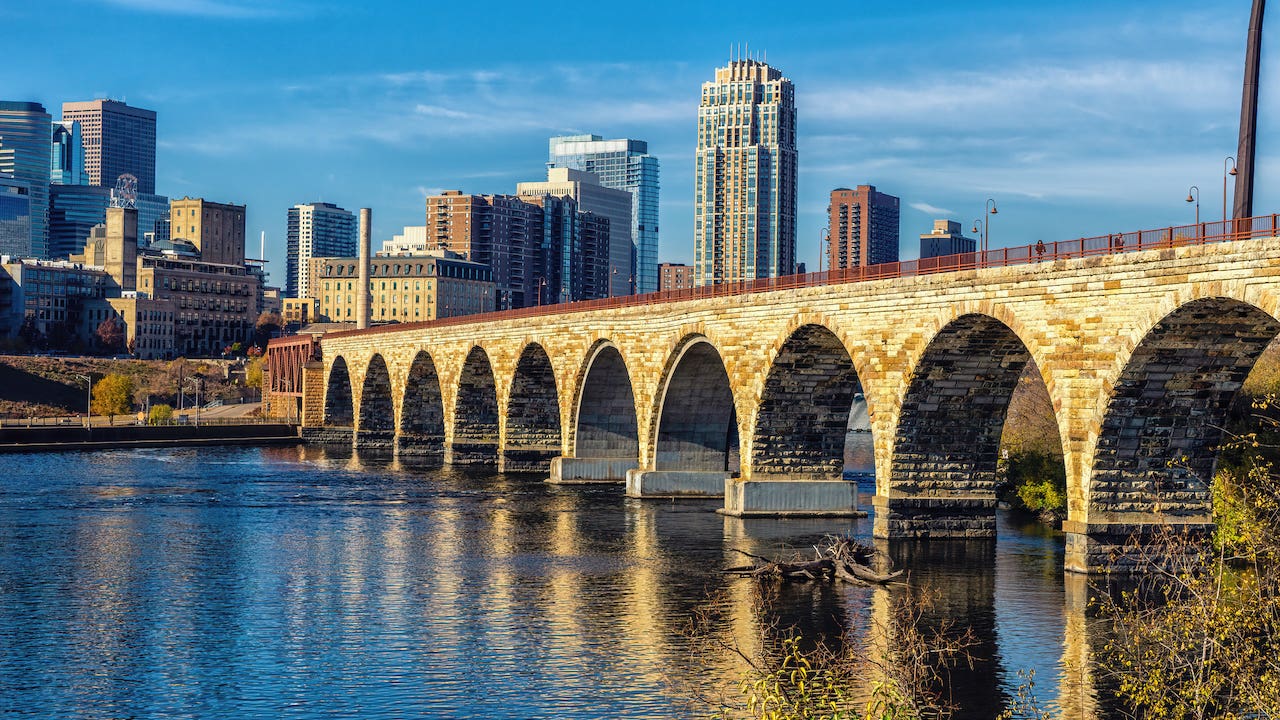 The Stone Arch Bridge leading towards downtown Minneapolis, Minnesota.