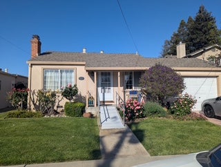 Lupe Luna's San Francisco Bay Area three-generational home