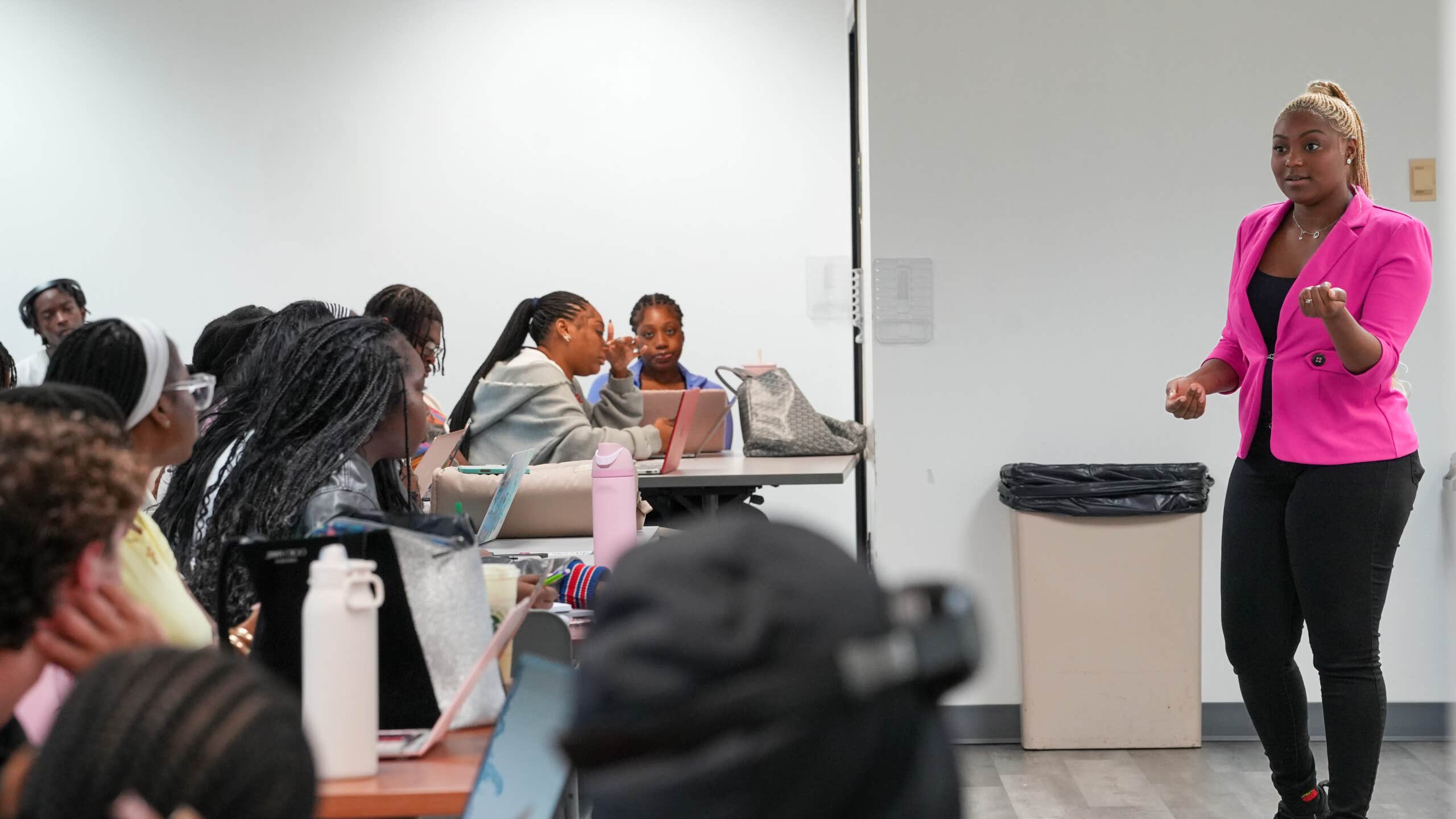 Ranyah Bullock, a senior at Delaware State University, speaks to students.
