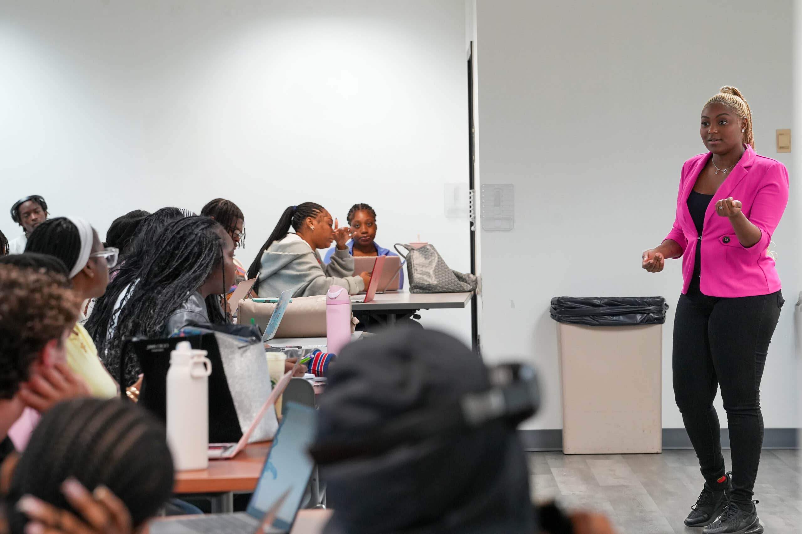 Ranyah Bullock, a senior at Delaware State University, speaks to students.