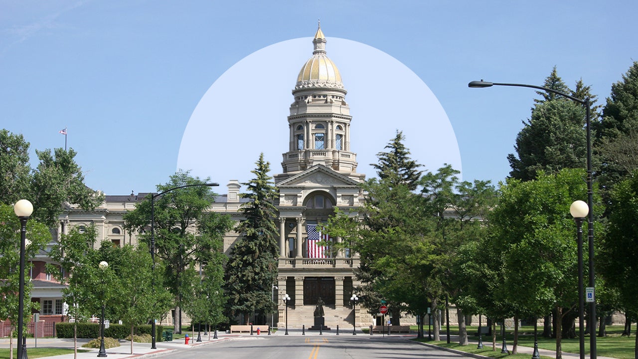 Image of the Wyoming State Capitol Building.