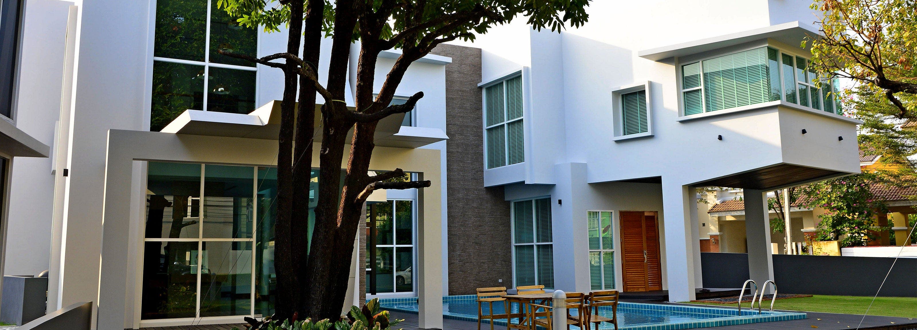 Find and Compare Top Home Insurance Quotes header image